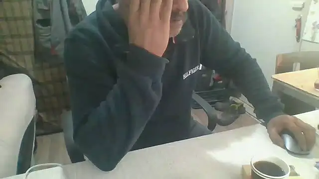 LiONTURK online show from February 18, 2026, 1:07 pm