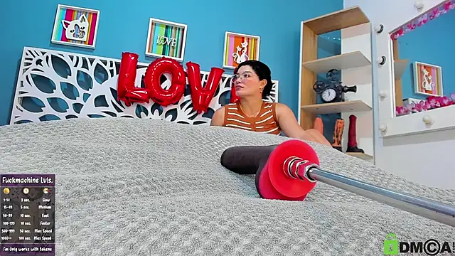 valerie lya online show from March 8, 2025, 8:14 pm