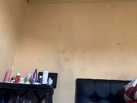 Snapshot of Wonderfulrose chatting on September 19, 2025, 2:18 pm Wonderfulrose online show from September 19, 2025, 2:18 pm