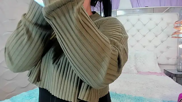 Snapshot of Nara_belen chatting on September 12, 2025, 3:39 am Nara belen online show from September 12, 2025, 3:39 am