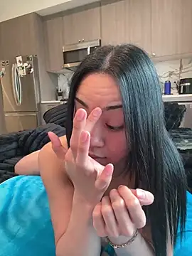 Snapshot of babymalaya chatting on March 15, 2025, 4:32 pm babymalaya online show from March 15, 2025, 4:32 pm