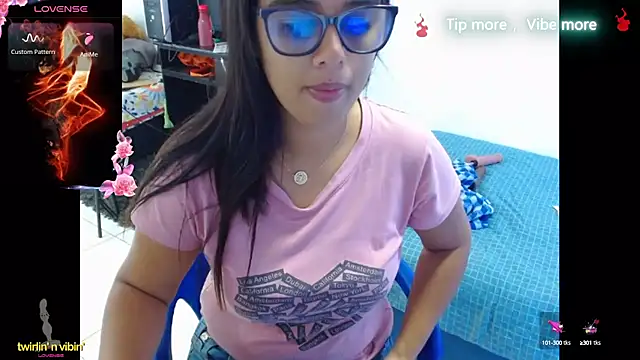 keyklin1 online show from January 2, 2025, 12:24 pm