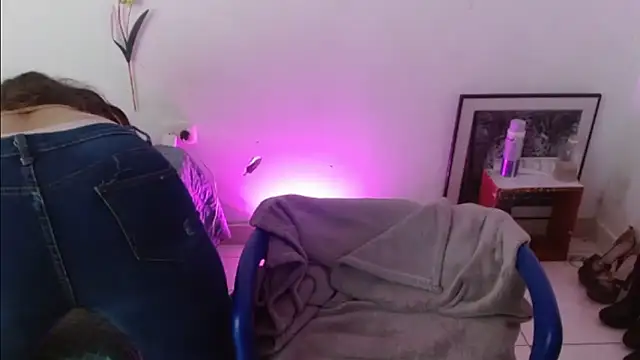 Snapshot of keyklin1 chatting on February 21, 2026, 1:12 pm keyklin1 online show from February 21, 2026, 1:12 pm