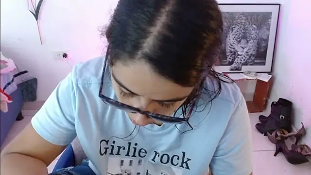 keyklin1 online show from March 20, 2026, 12:10 pm