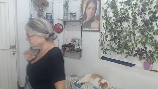 FunnyGrandma online show from March 7, 2026, 12:18 am