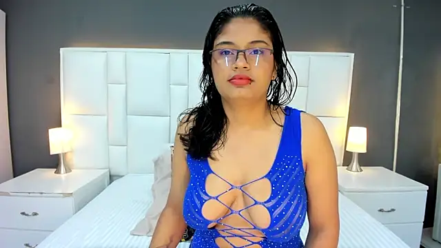 yeral2017 online show from January 15, 2025, 1:31 pm