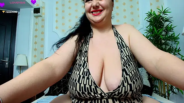 Snapshot of AleshaArabian chatting on March 16, 2026, 5:50 pm AleshaArabian online show from March 16, 2026, 5:50 pm