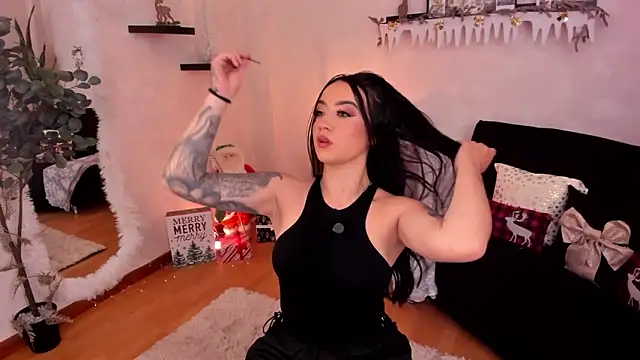 EmmyEvans1 online show from November 29, 2025, 7:39 pm