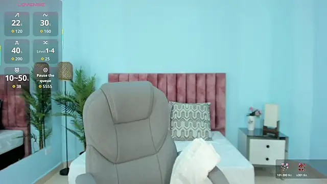 tati saldarriaga online show from December 3, 2025, 2:26 pm