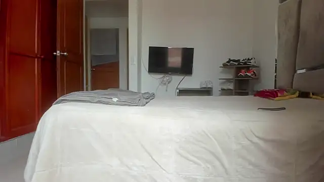 cuteboybigcock- online show from November 5, 2025, 5:57 pm