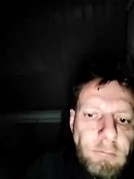 Snapshot of Kw8585kw chatting on December 1, 2024, 5:46 pm Kw8585kw online show from December 1, 2024, 5:46 pm