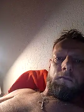 Snapshot of Kw8585kw chatting on September 8, 2025, 10:42 pm Kw8585kw online show from September 8, 2025, 10:42 pm