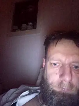 Kw8585kw online show from December 17, 2025, 4:51 am