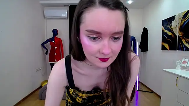 CloudGrace online show from March 4, 2025, 3:22 am