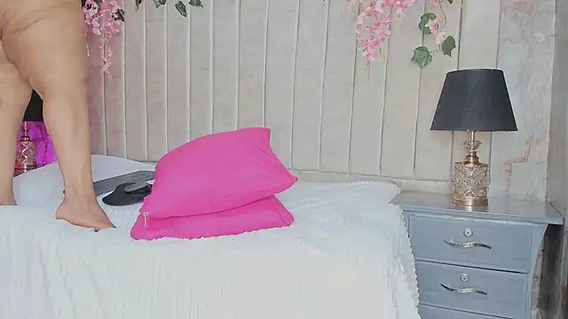 AranzaLatinBlacks online show from March 19, 2025, 9:27 pm