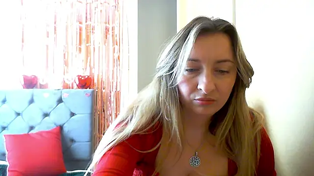 SusanCurt online show from March 6, 2026, 10:34 am