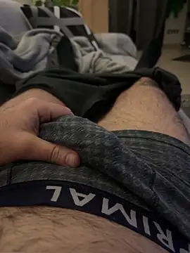  Inchiodo  online show from February 5, 2025, 5:53 pm