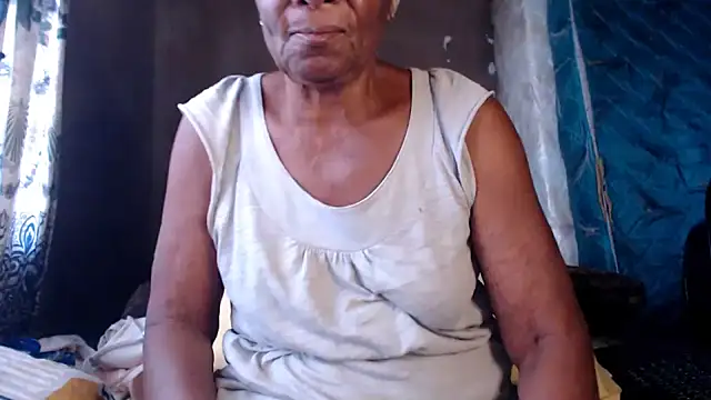 Snapshot of NaughtyGranny chatting on May 10, 2026, 11:26 am NaughtyGranny online show from May 10, 2026, 11:26 am