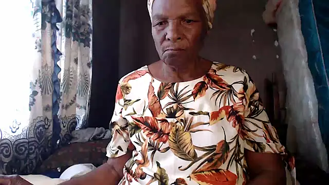 Snapshot of NaughtyGranny chatting on July 10, 2026, 10:51 am NaughtyGranny online show from July 10, 2026, 10:51 am