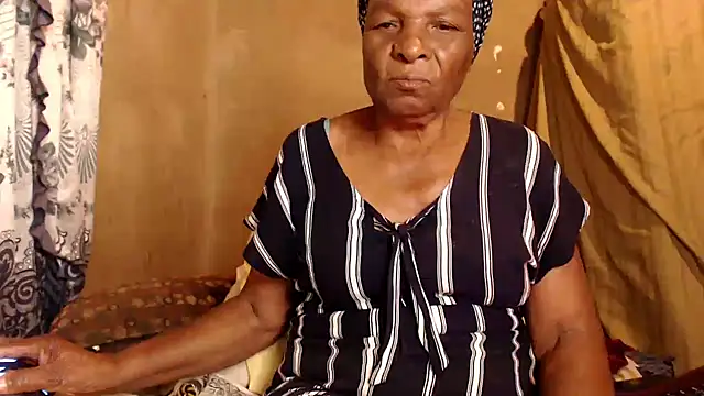 Snapshot of NaughtyGranny chatting on July 14, 2026, 7:41 pm NaughtyGranny online show from July 14, 2026, 7:41 pm