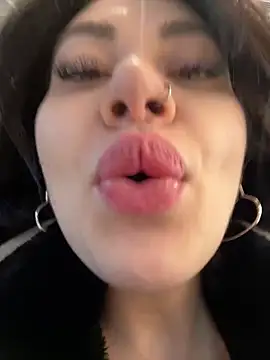 Wet  Bunny online show from March 8, 2025, 9:39 am