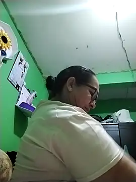 Snapshot of LaGochis07 chatting on September 8, 2025, 11:59 pm LaGochis07 online show from September 8, 2025, 11:59 pm