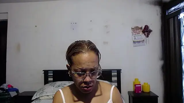 Snapshot of sensual_nataliee chatting on March 3, 2026, 2:12 pm sensual nataliee online show from March 3, 2026, 2:12 pm