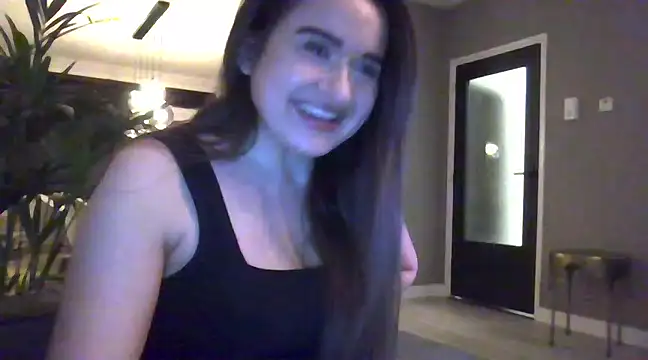 Snapshot of avajade chatting on January 2, 2025, 7:07 pm avajade online show from January 2, 2025, 7:07 pm