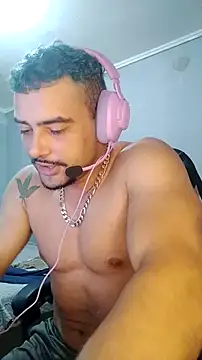 Snapshot of Fadinha-e-Raro chatting on February 16, 2025, 12:54 pm Fadinha-e-Raro online show from February 16, 2025, 12:54 pm