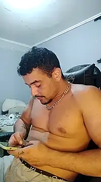 Snapshot of Fadinha-e-Raro chatting on February 26, 2025, 3:21 am Fadinha-e-Raro online show from February 26, 2025, 3:21 am