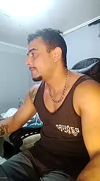 Snapshot of Fadinha-e-Raro chatting on March 1, 2025, 6:54 pm Fadinha-e-Raro online show from March 1, 2025, 6:54 pm