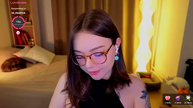 MilenaSaint online show from April 4, 2026, 4:00 am