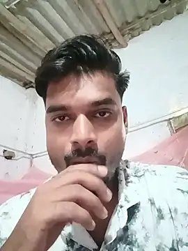 Snapshot of veaman9939 chatting on July 31, 2026, 8:03 am veaman9939 online show from July 31, 2026, 8:03 am