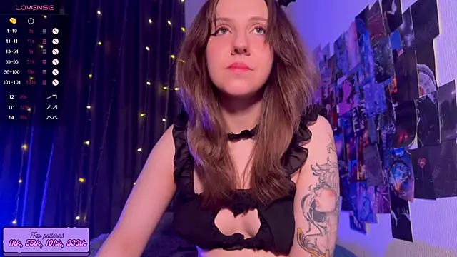 HotaruTomo online show from November 30, 2025, 9:52 pm