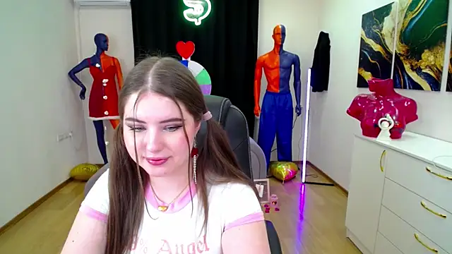 NicoleFoxery online show from February 17, 2025, 3:36 am