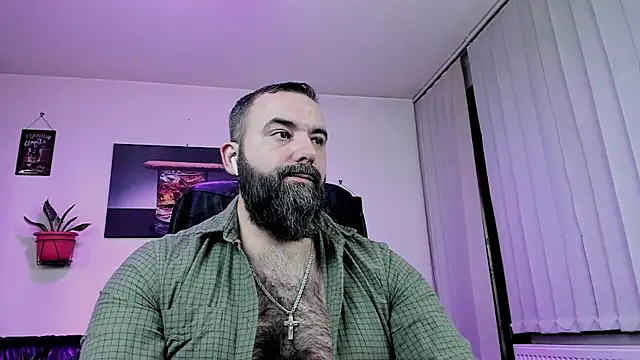 Snapshot of ChristophJules chatting on January 4, 2025, 10:24 pm ChristophJules online show from January 4, 2025, 10:24 pm