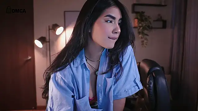 Snapshot of Isabella_dior chatting on May 22, 2026, 3:17 pm Isabella dior online show from May 22, 2026, 3:17 pm