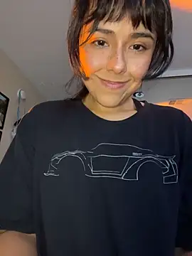 Snapshot of Evie-Luna chatting on November 24, 2025, 12:10 am Evie-Luna online show from November 24, 2025, 12:10 am