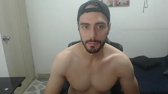 samuelgarcia  online show from September 21, 2025, 9:33 am