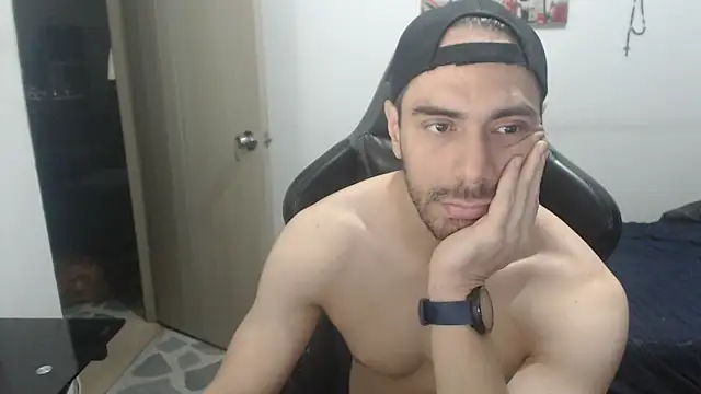 samuelgarcia  online show from March 26, 2026, 1:33 am