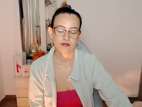 Snapshot of BOREAL_MOON chatting on May 29, 2026, 2:31 am BOREAL MOON online show from May 29, 2026, 2:31 am