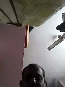 tz143143 online show from March 18, 2025, 6:37 pm