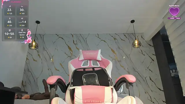 Snapshot of angelinafit chatting on February 12, 2025, 1:27 pm angelinafit online show from February 12, 2025, 1:27 pm