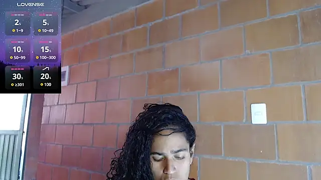 jasminne  online show from February 7, 2025, 3:30 pm