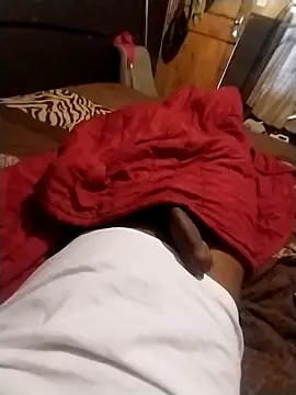 Dennis0847 online show from December 18, 2025, 4:40 am