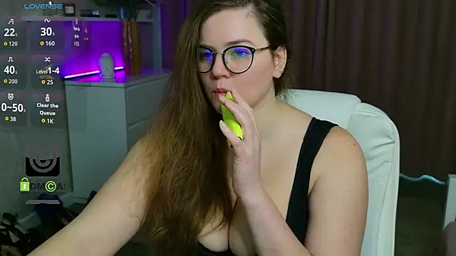 KellyKleine online show from March 2, 2026, 7:15 am