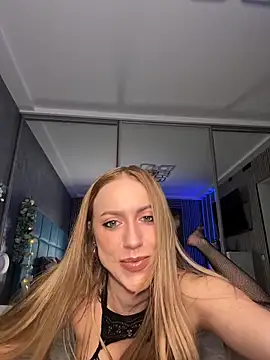 RockQueen A online show from March 3, 2026, 5:02 am