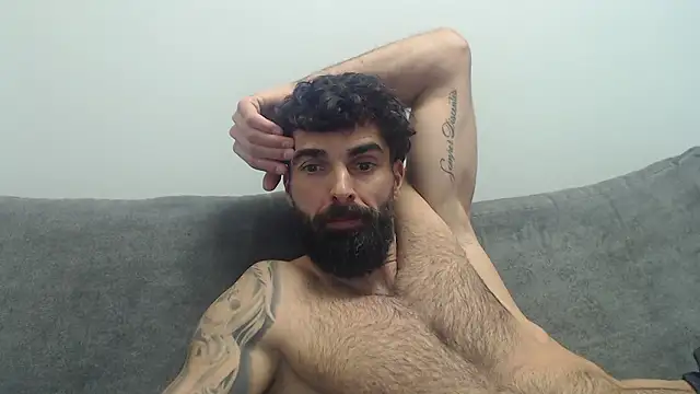 Snapshot of Verycutex chatting on February 11, 2026, 7:19 pm Verycutex online show from February 11, 2026, 7:19 pm