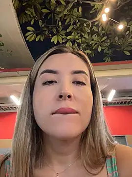 Snapshot of Alexa_seexy1 chatting on February 12, 2025, 11:51 pm Alexa seexy1 online show from February 12, 2025, 11:51 pm