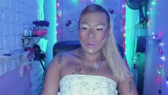 tsviolett online show from December 27, 2024, 5:26 pm